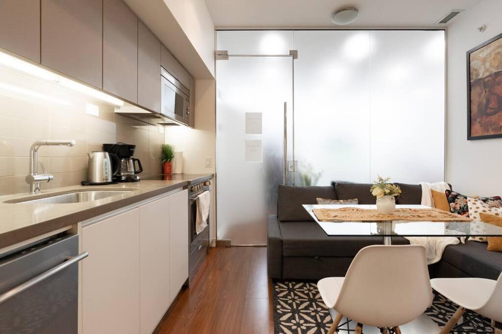 Luxe 2 Bed Suite Downtown Toronto Near Waterfront Εξωτερικό φωτογραφία